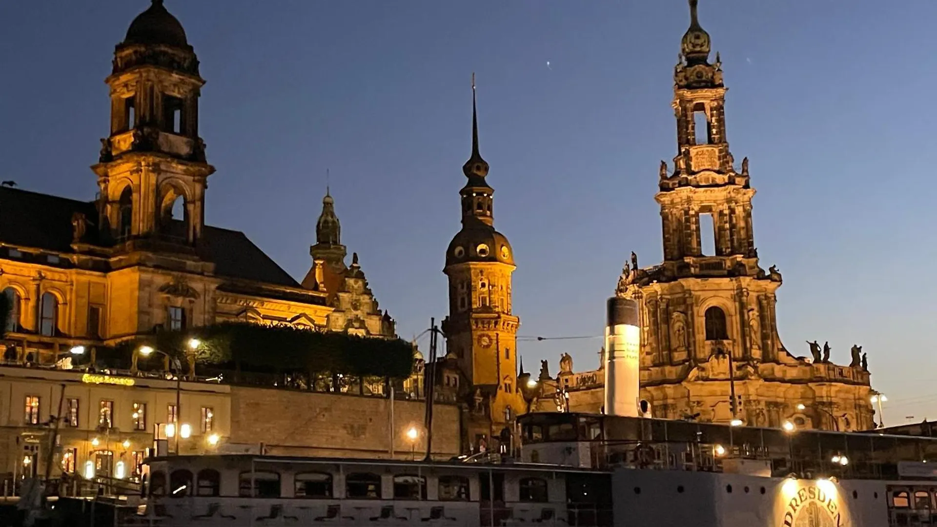 Ferienwohnungen Landeskrone Dresden 0*,